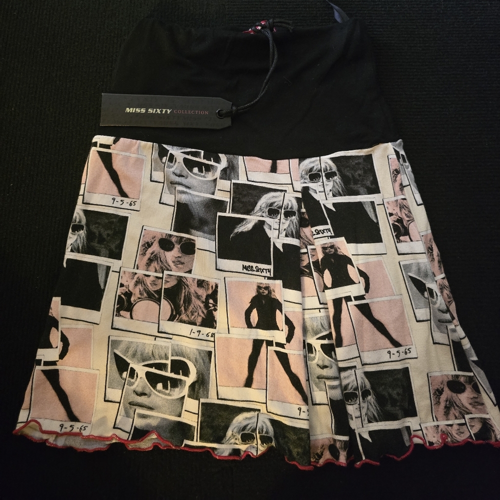 Miss Sixty Graphic Print Mini Skirt in Black and Pink. Sz. Xs